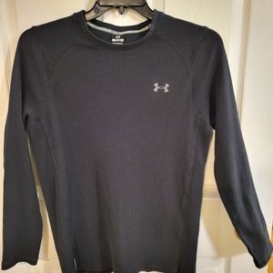 Mens small Under Armour long sleeve shirt